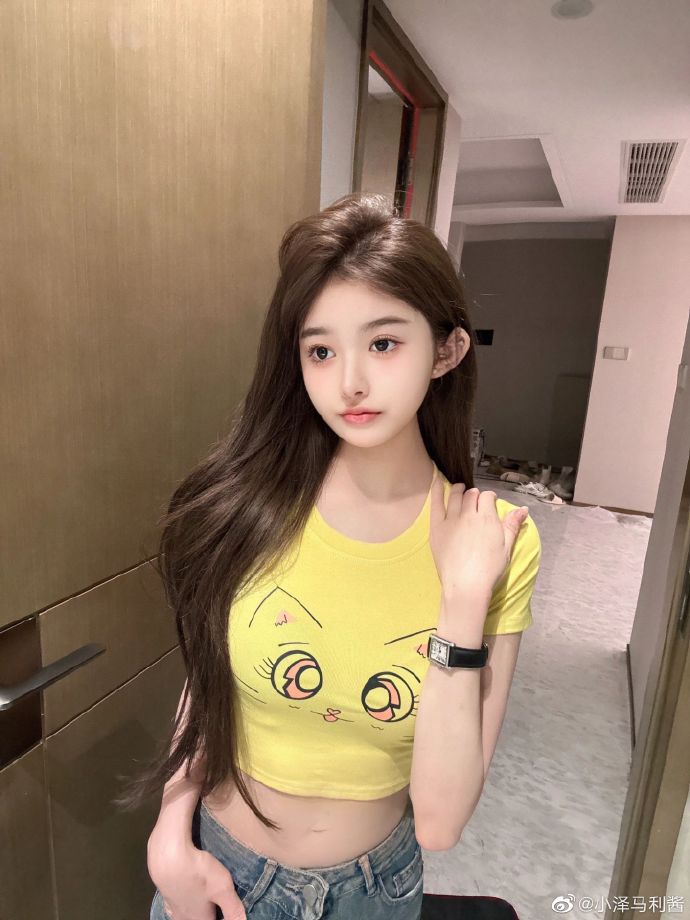 与凤行 封面